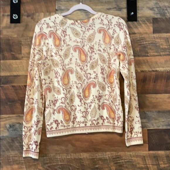 Sweater - Picture 2 of 5